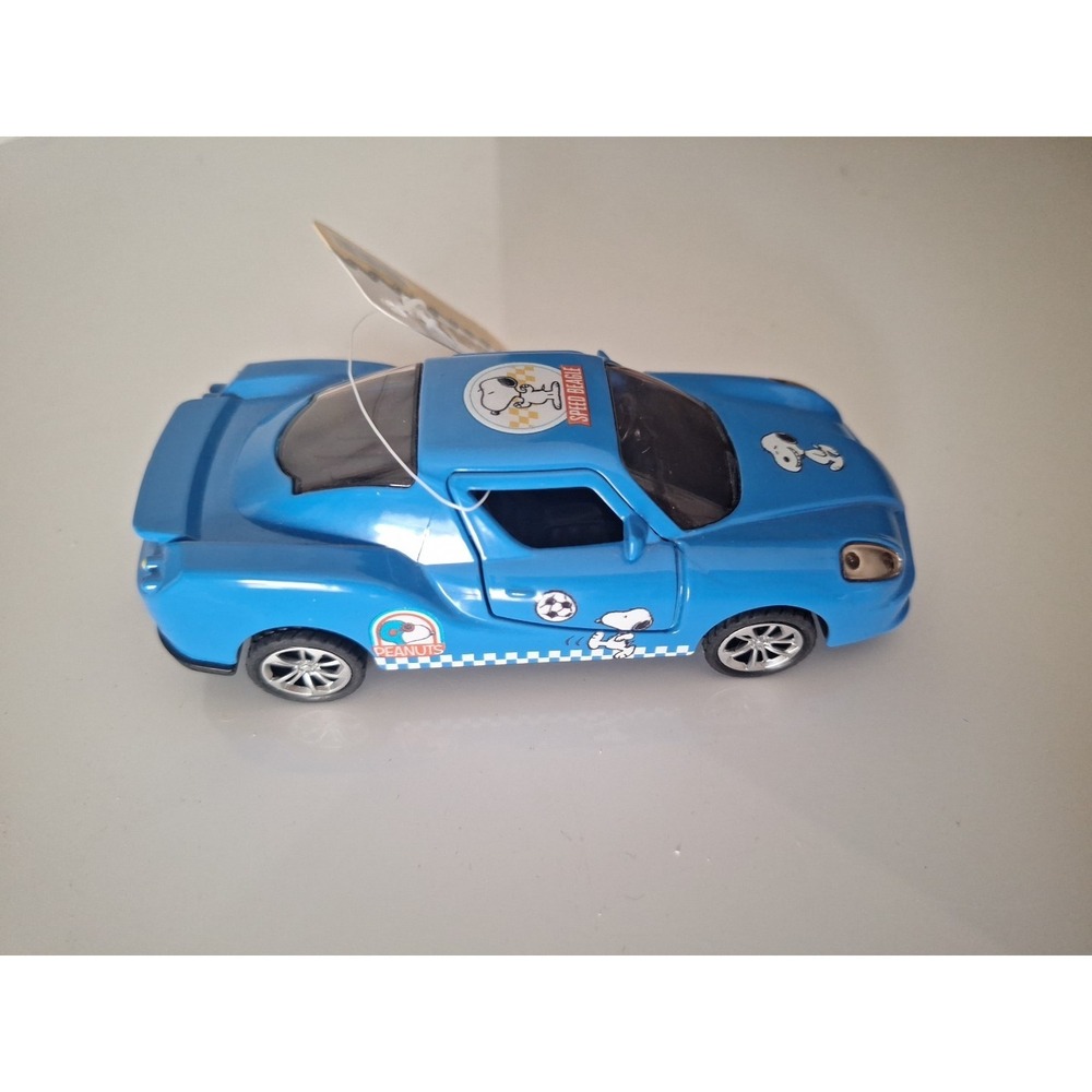 Peanuts 5" Diecast Blue Sports Car Pull Back Action Snoopy Speed Beagle NEW